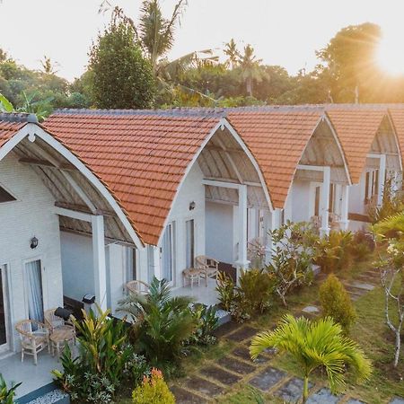 Toyapakeh Kayu Kuning Cottage מראה חיצוני תמונה