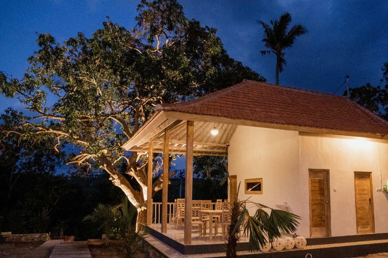 Toyapakeh Kayu Kuning Cottage מראה חיצוני תמונה