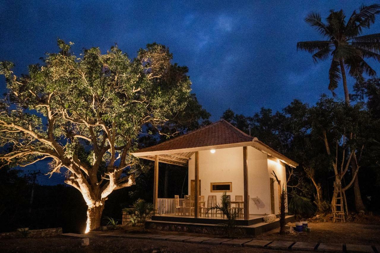Toyapakeh Kayu Kuning Cottage מראה חיצוני תמונה